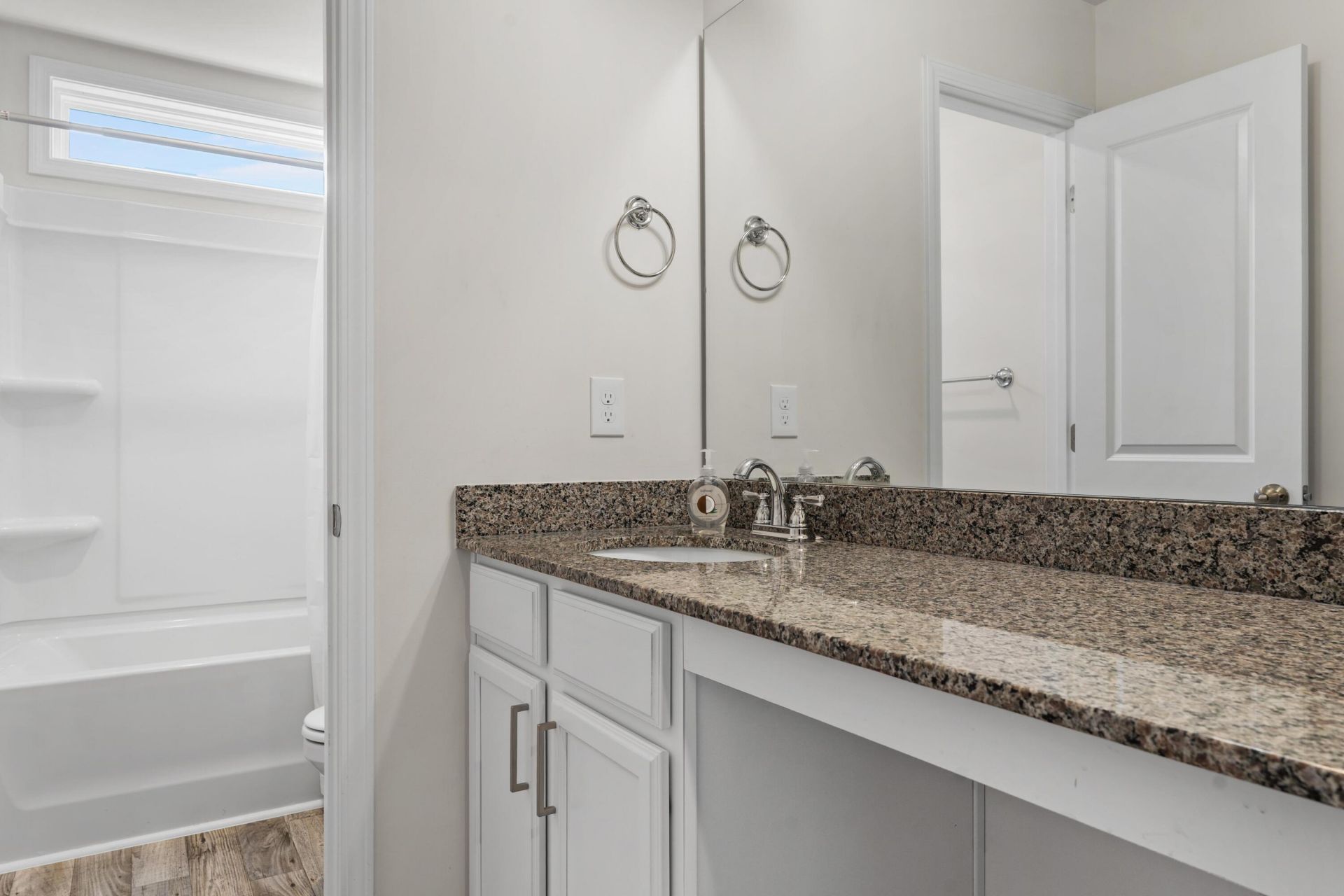 1065 Woodcreek Farms Road Photo 25