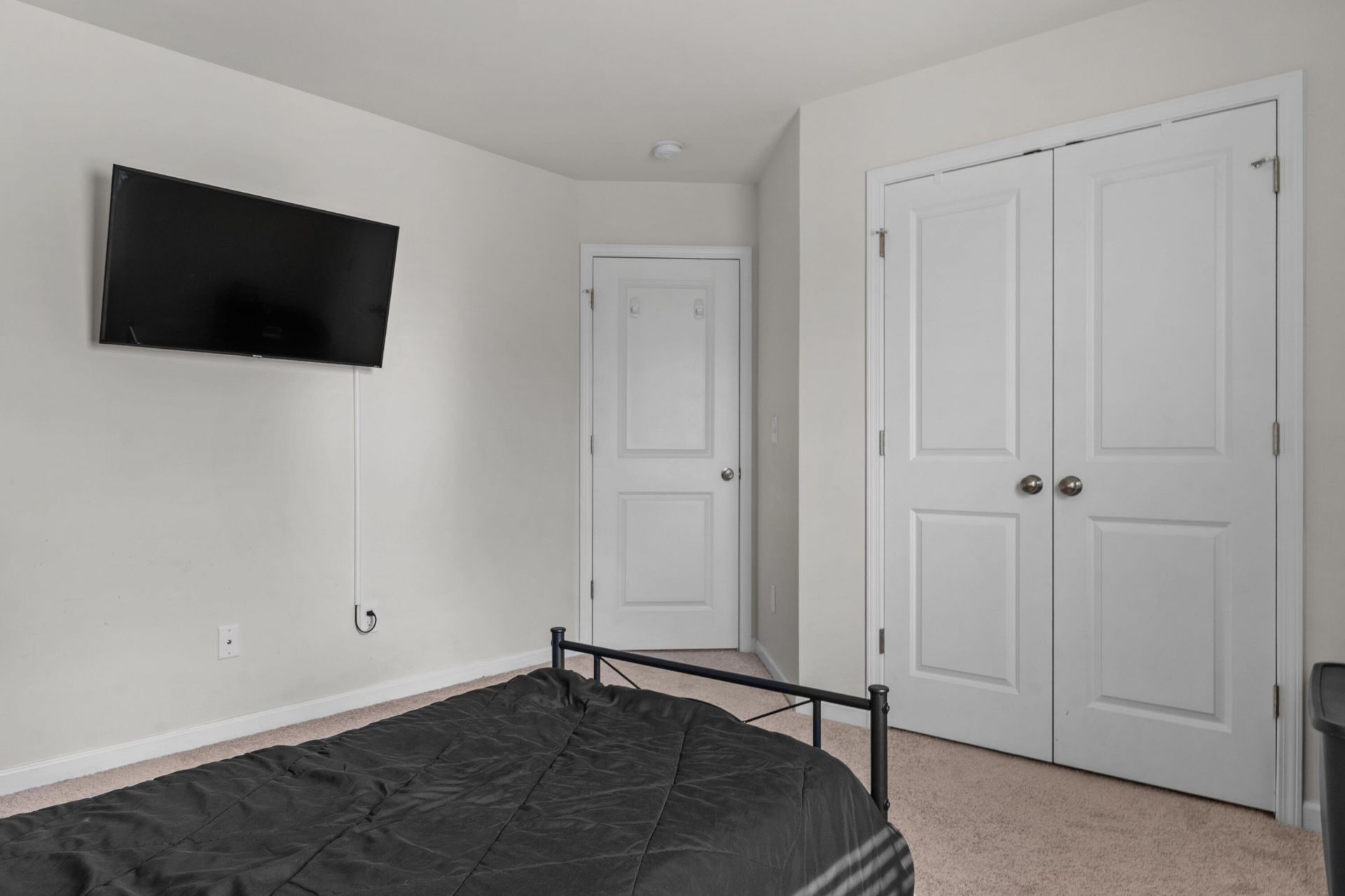 1065 Woodcreek Farms Road Photo 28