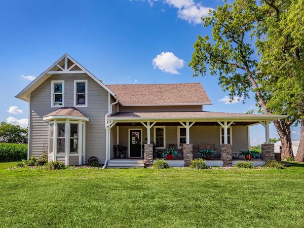 3229 305th Lane, Truro, IA 50257