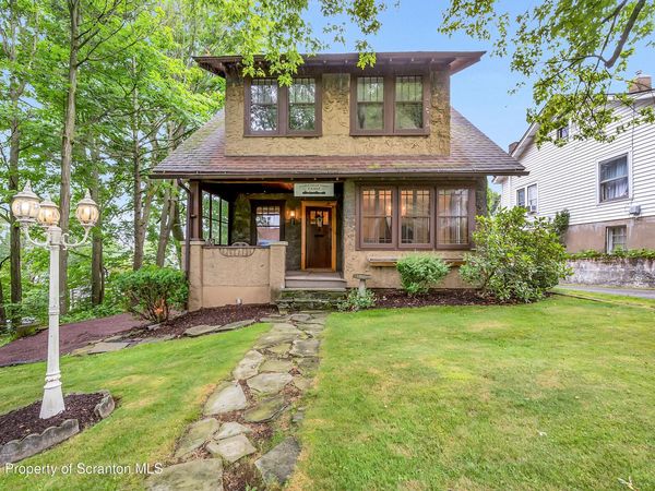 113 Claremont Avenue , Clarks Summit, PA 18411