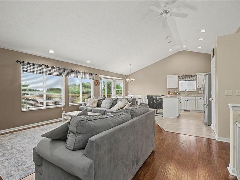 10013 Oriole Court, Miamisburg, OH 45342 Photo 6