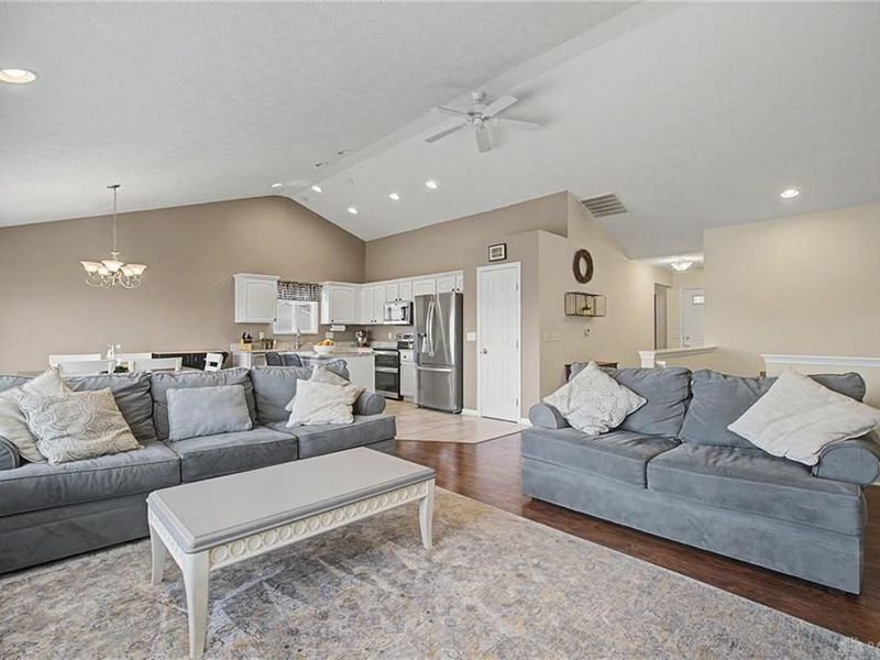 10013 Oriole Court, Miamisburg, OH 45342 Photo 7