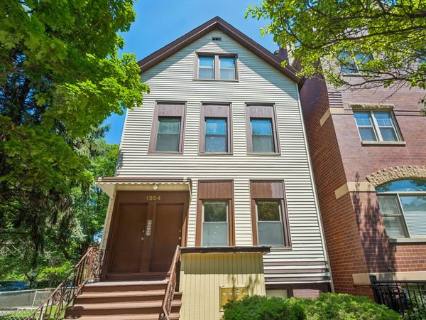 1354 W George Street, Unit 1, Chicago, IL 60657
