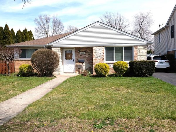 891 E Grant Drive , Des Plaines, IL 60016