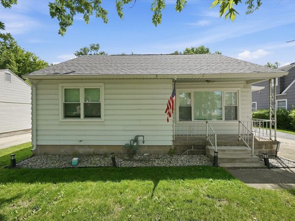 1349 Perry Street , Crete, IL 60417