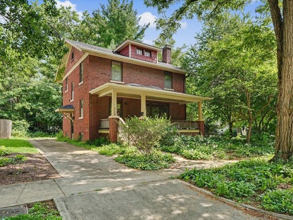 402 W Vermont Avenue , Urbana, IL 61801