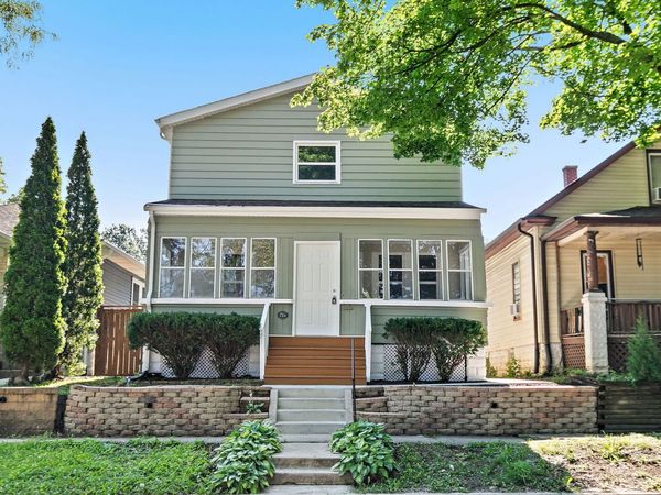 716 Wilcox Street , Joliet, IL 60435
