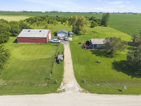 17629 Harter Road , Maple Park, IL 60151