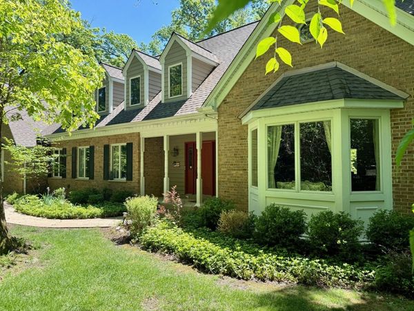 37W305 Crane Road, St. Charles, IL 60175