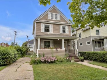34 Knowlton Avenue, Buffalo, NY 14217