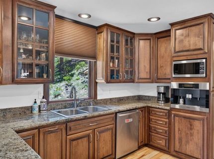 15146 Donner Pass Road , Truckee, CA 96161 Photo