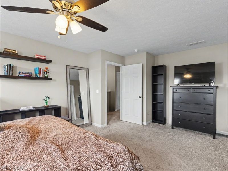 37379 Hunter Lake Drive, North Ridgeville, OH 44039 Photo 19