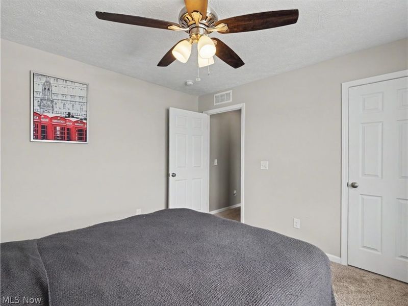 37379 Hunter Lake Drive, North Ridgeville, OH 44039 Photo 25