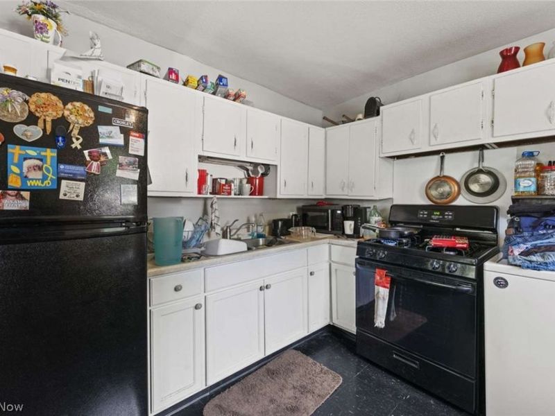 1857-1859 E 39th Street, Lorain, OH 44055 Photo 11