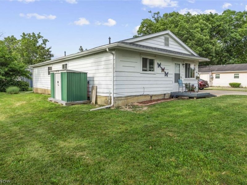 1857-1859 E 39th Street, Lorain, OH 44055 Photo 4