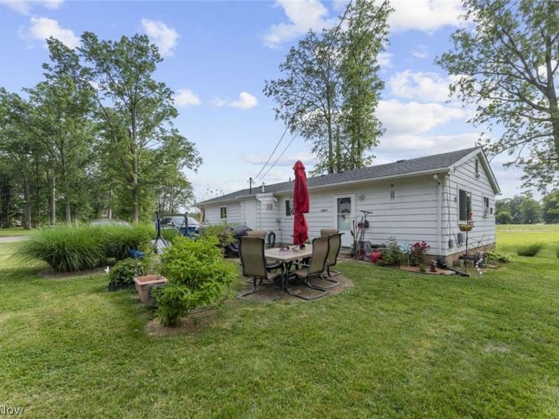 1857-1859 E 39th Street, Lorain, OH 44055 Photo 5