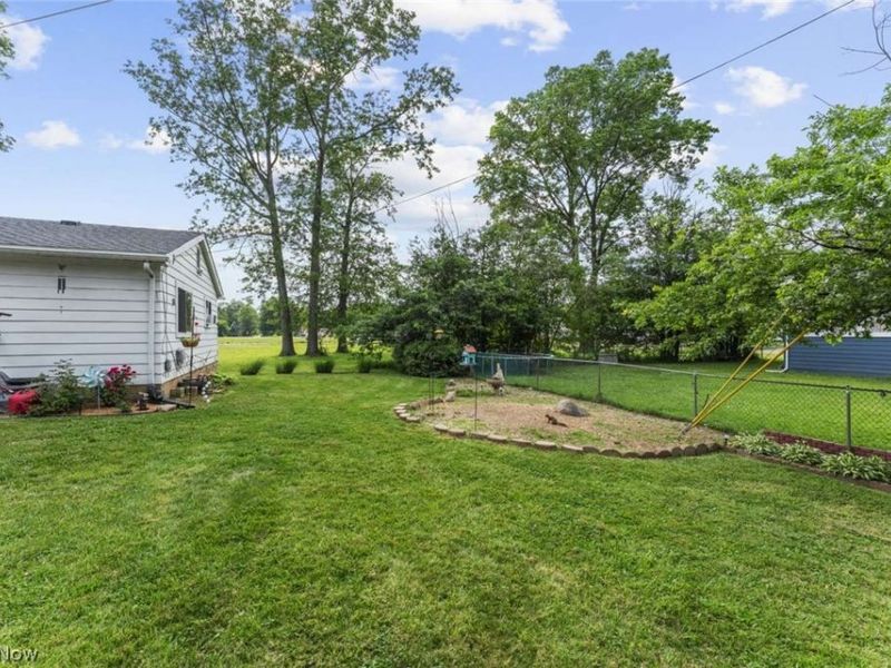 1857-1859 E 39th Street, Lorain, OH 44055 Photo 6