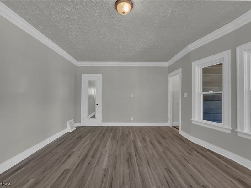 399 Madison Avenue, Unit 1, Akron, OH 44320 Photo 6