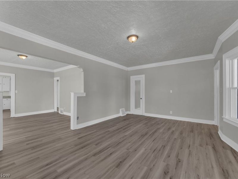 399 Madison Avenue, Unit 1, Akron, OH 44320 Photo 8