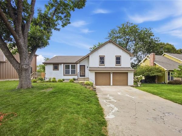 14906 W 89th Street, Lenexa, KS 66215
