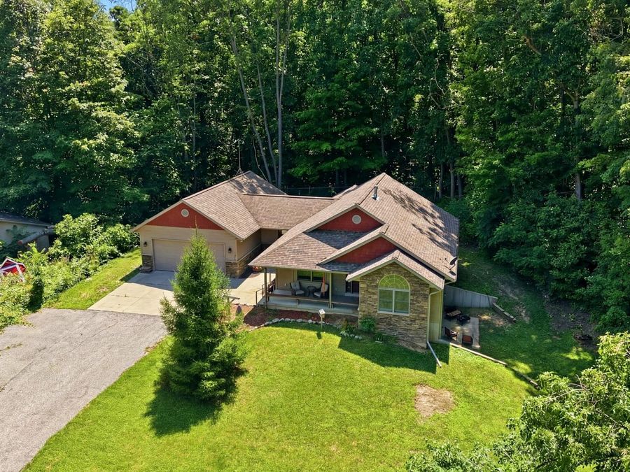 Property Image 8