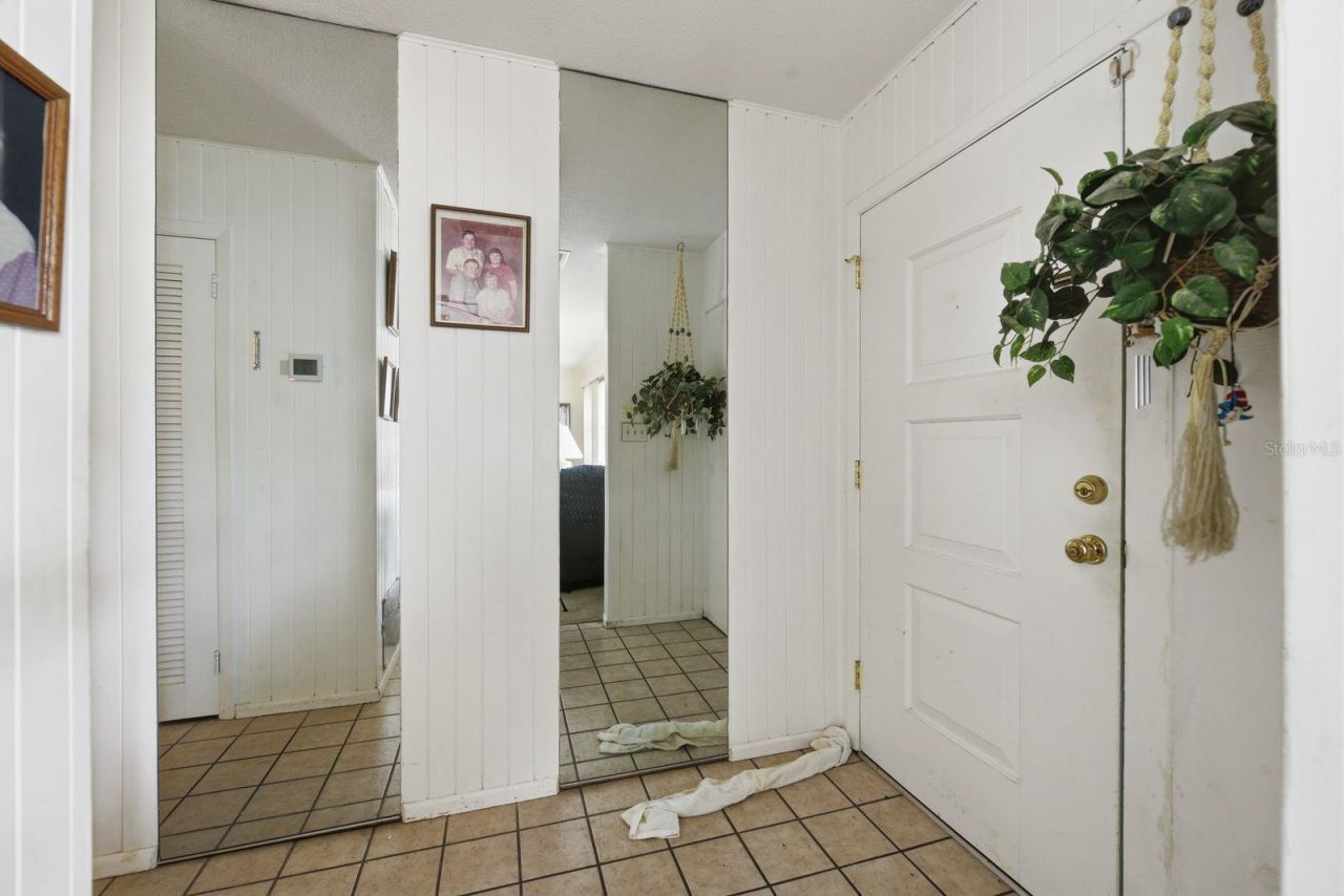 6448 30th Avenue N, Saint Petersburg, FL 33710 Photo