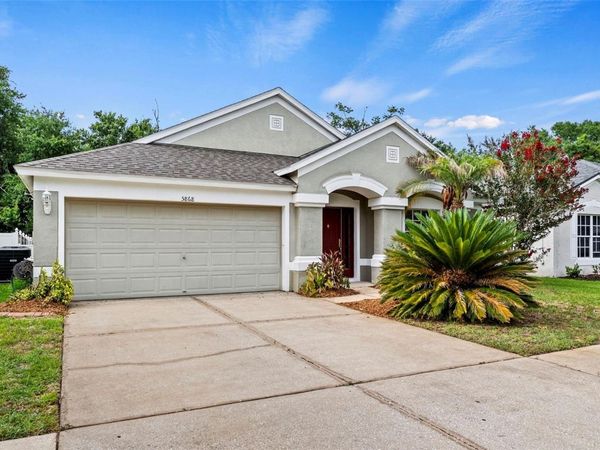 5868 WAR ADMIRAL DRIVE , WESLEY CHAPEL, FL 33544