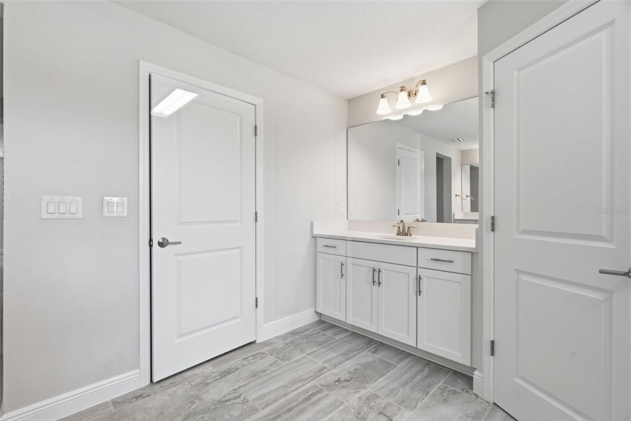 12970 Steed Trace Loop, Lithia, FL 33547 Photo