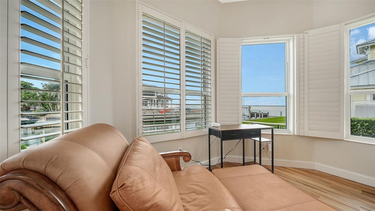 657 Halyard Lane, Longboat Key, FL 34228 Photo