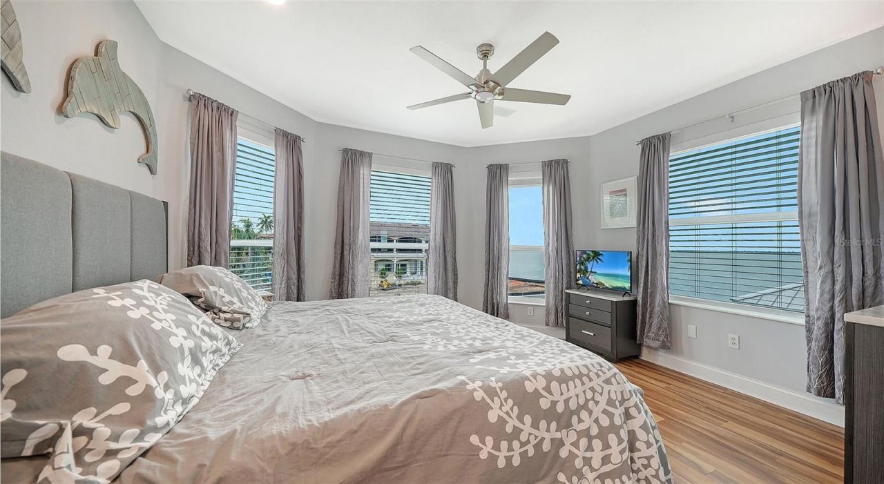 657 Halyard Lane, Longboat Key, FL 34228 Photo