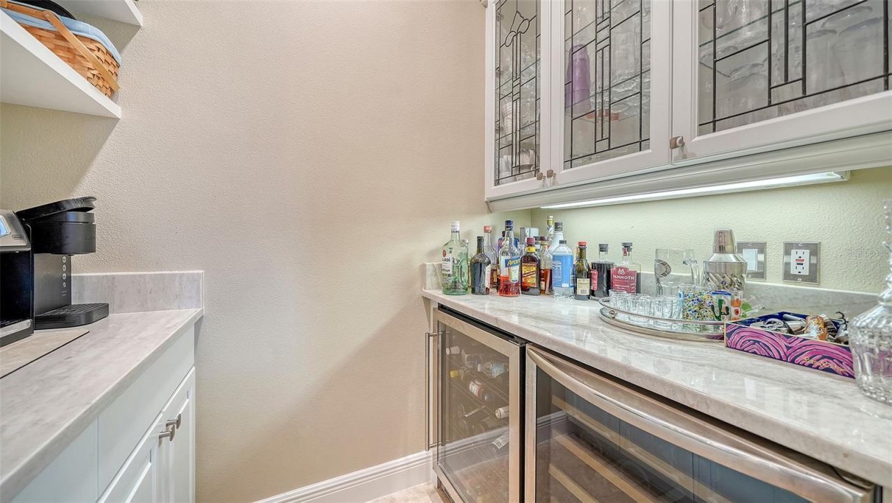 657 Halyard Lane, Longboat Key, FL 34228 Photo