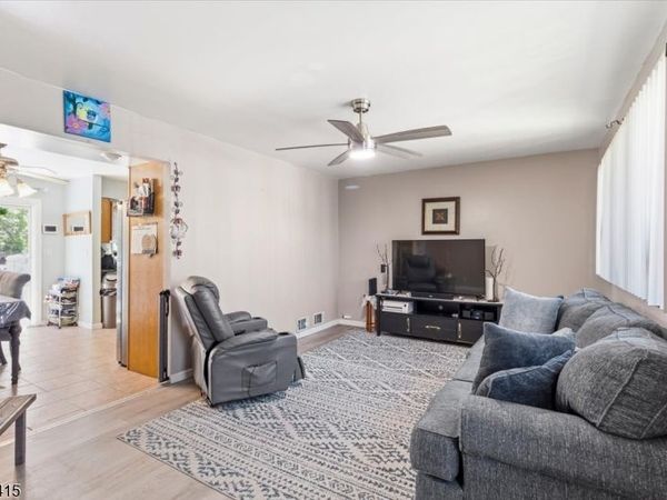 62 Front St, Paterson, NJ 07522