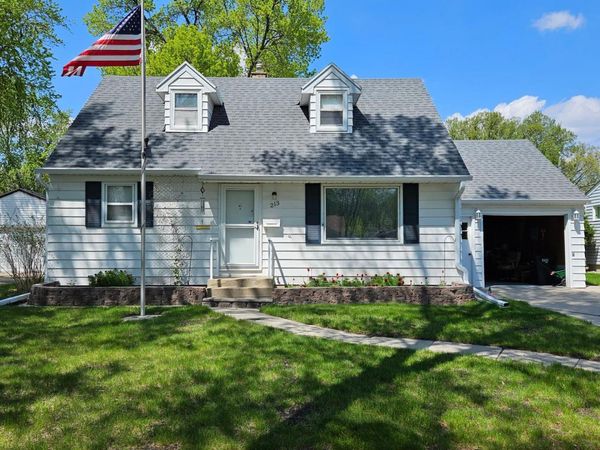 213 23rd Avenue N, Fargo, ND 58102