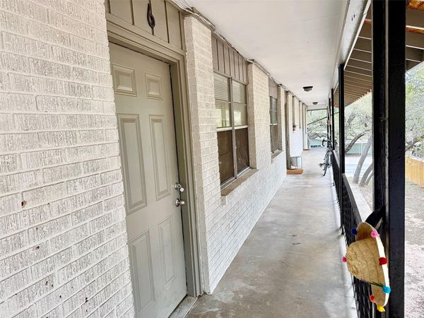 2411 S 5th ST, Unit 6, Austin, TX 78704