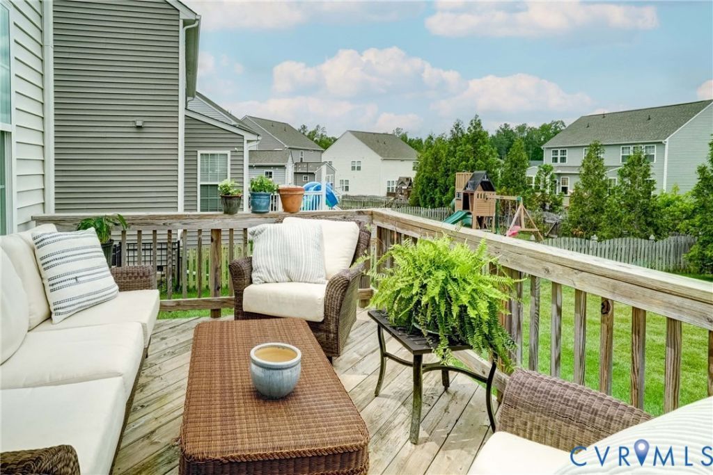 18024 Twin Falls Lane Moseley, VA 23120