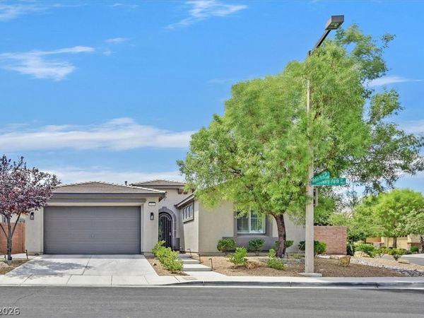 913 Hickory Park Street , Las Vegas, NV 89138