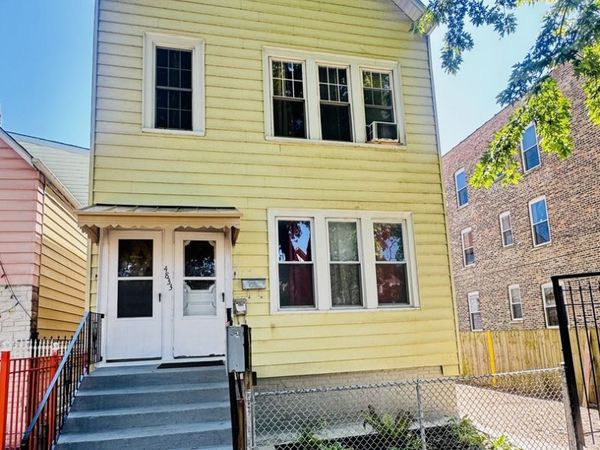 4833 S HONORE Street , Chicago, IL 60609