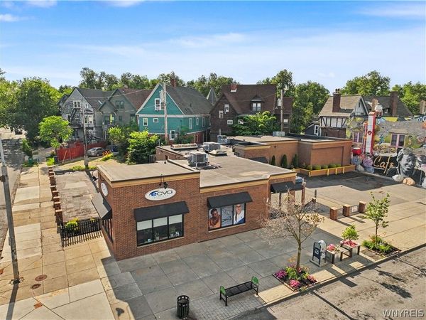 932 Elmwood Avenue, Buffalo, NY 14222