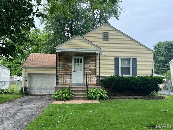 3605 Saint Gregory Lane , St Ann, MO 63074