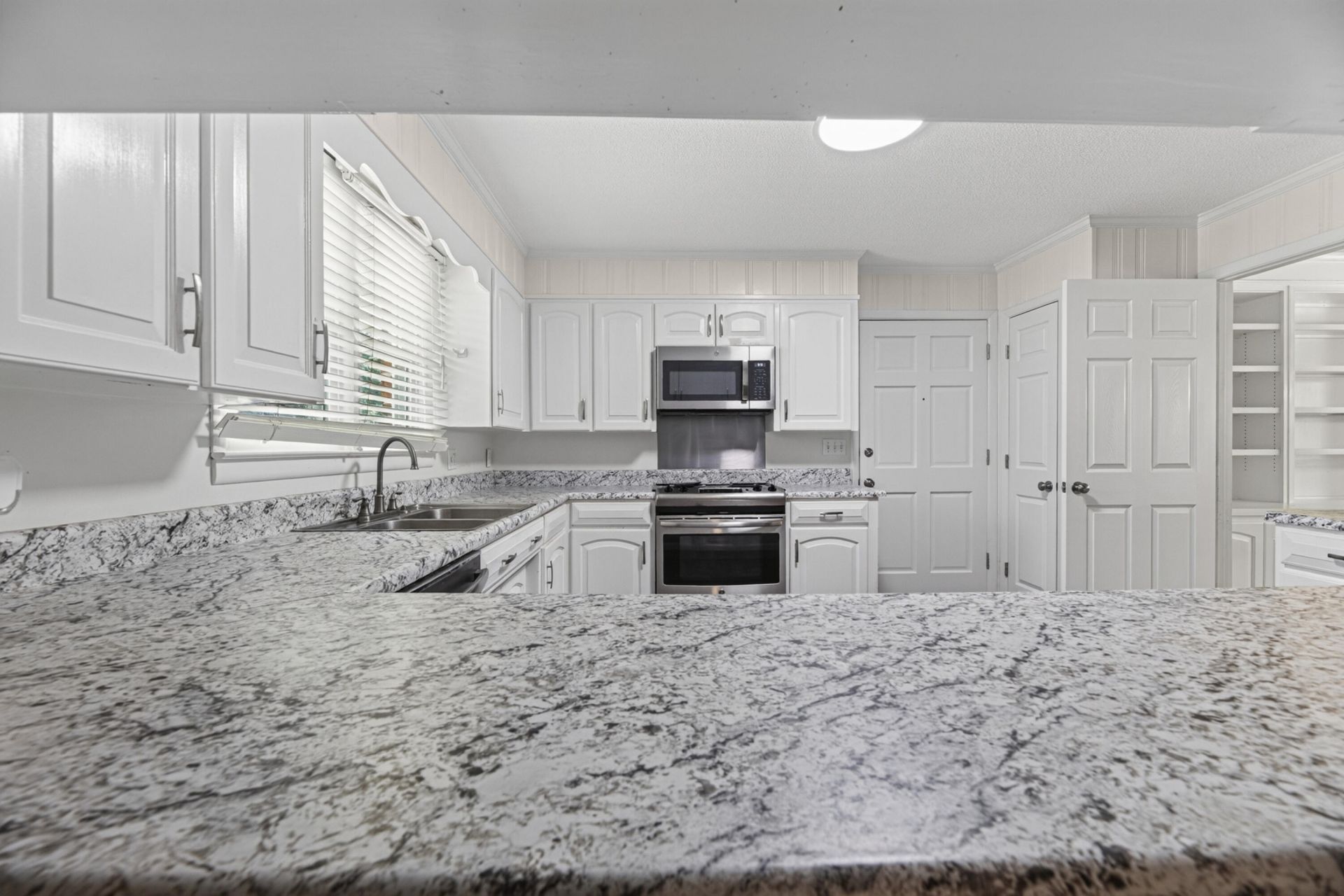 1793 Forest Drive Photo 12