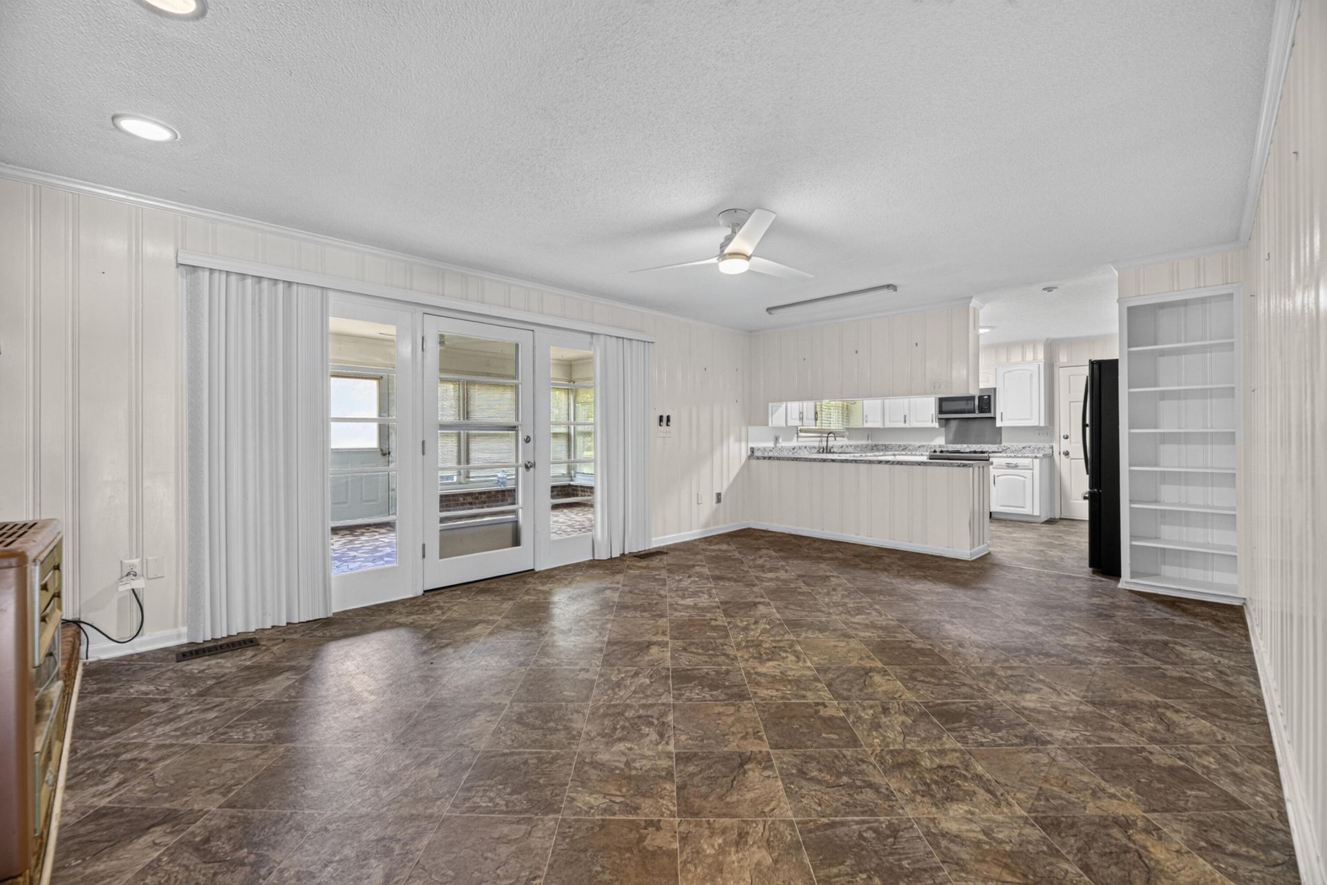 1793 Forest Drive Photo 14