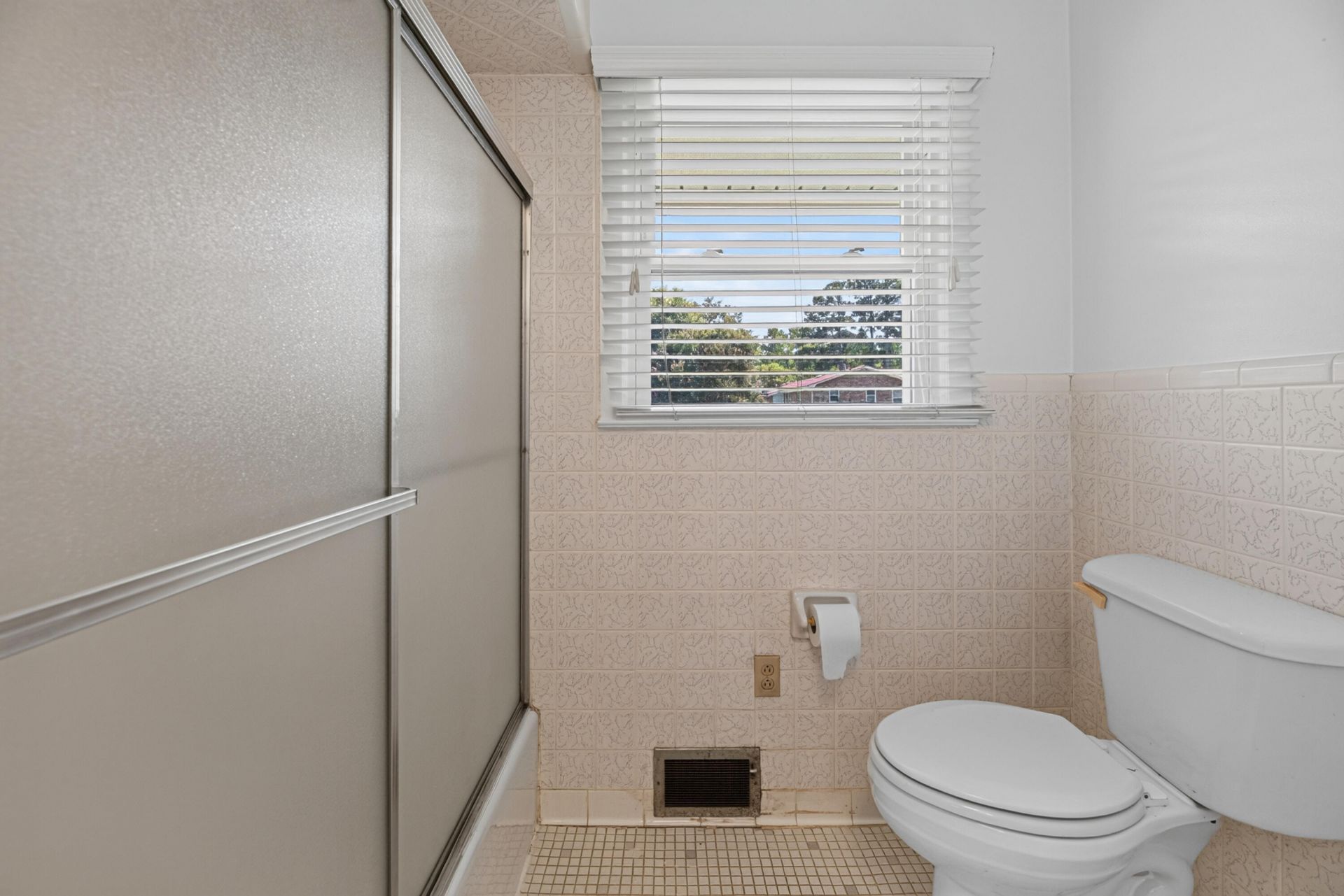 1793 Forest Drive Photo 26