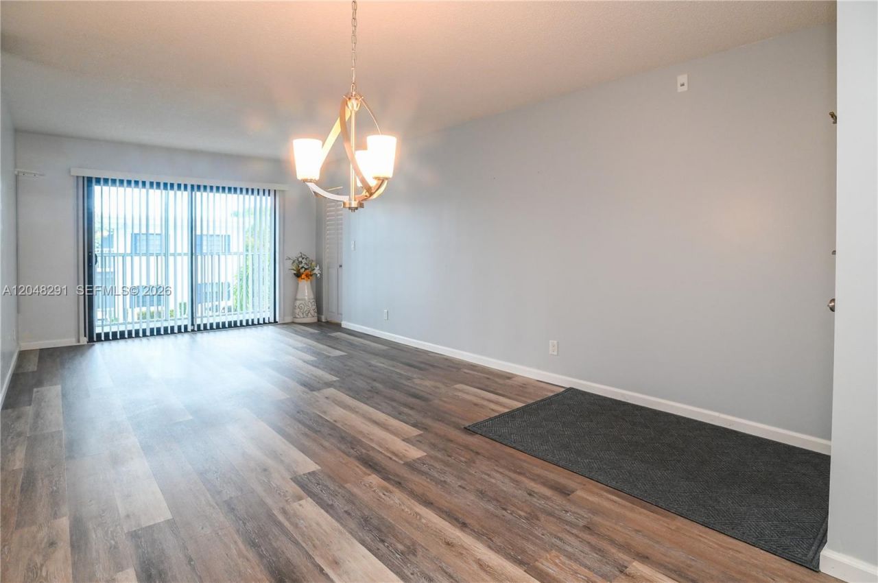 130 Cypress Club Dr, Unit 324, Pompano Beach, FL 33060 Photo