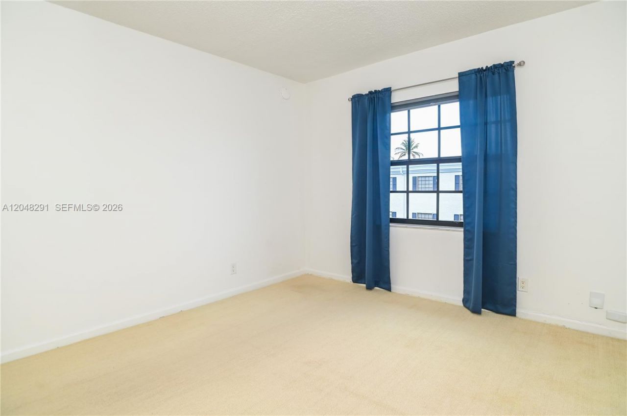 130 Cypress Club Dr, Unit 324, Pompano Beach, FL 33060 Photo