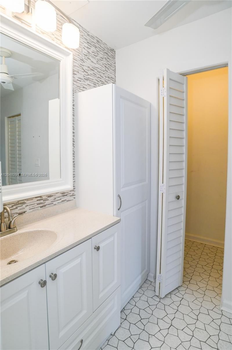 130 Cypress Club Dr, Unit 324, Pompano Beach, FL 33060 Photo