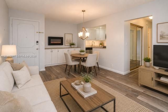 130 Cypress Club Dr, Unit 324, Pompano Beach, FL 33060 Photo