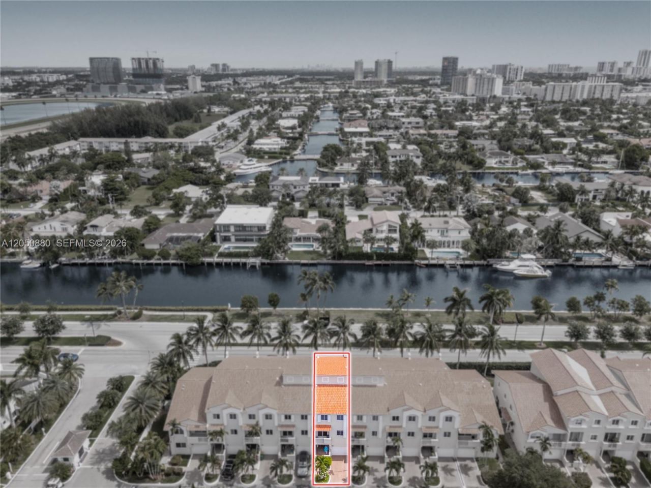 21399 Marina Cove Cir, Unit M-15, Aventura, FL 33180 Photo