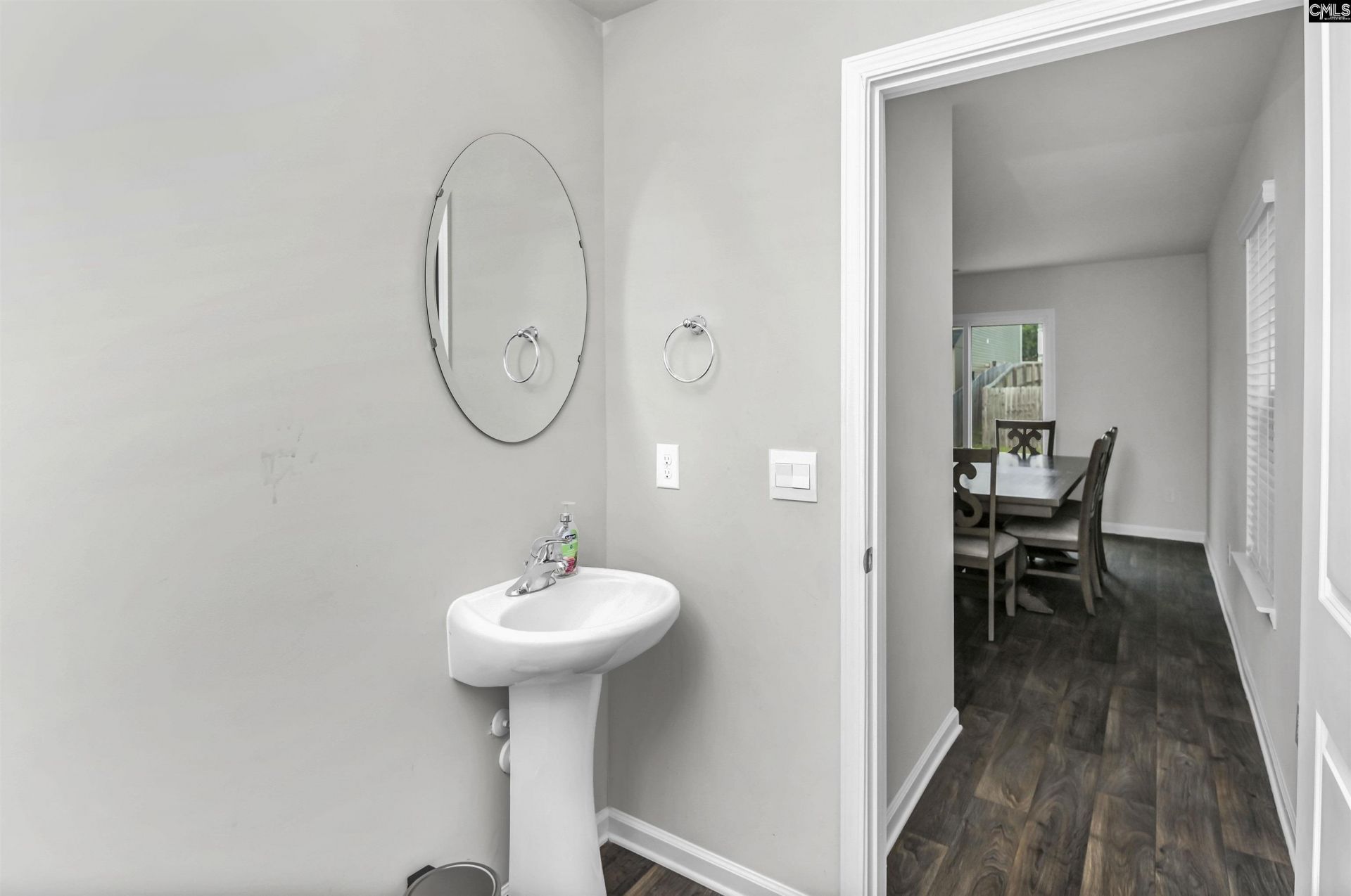 1063 Belmont Green Road  Photo 15