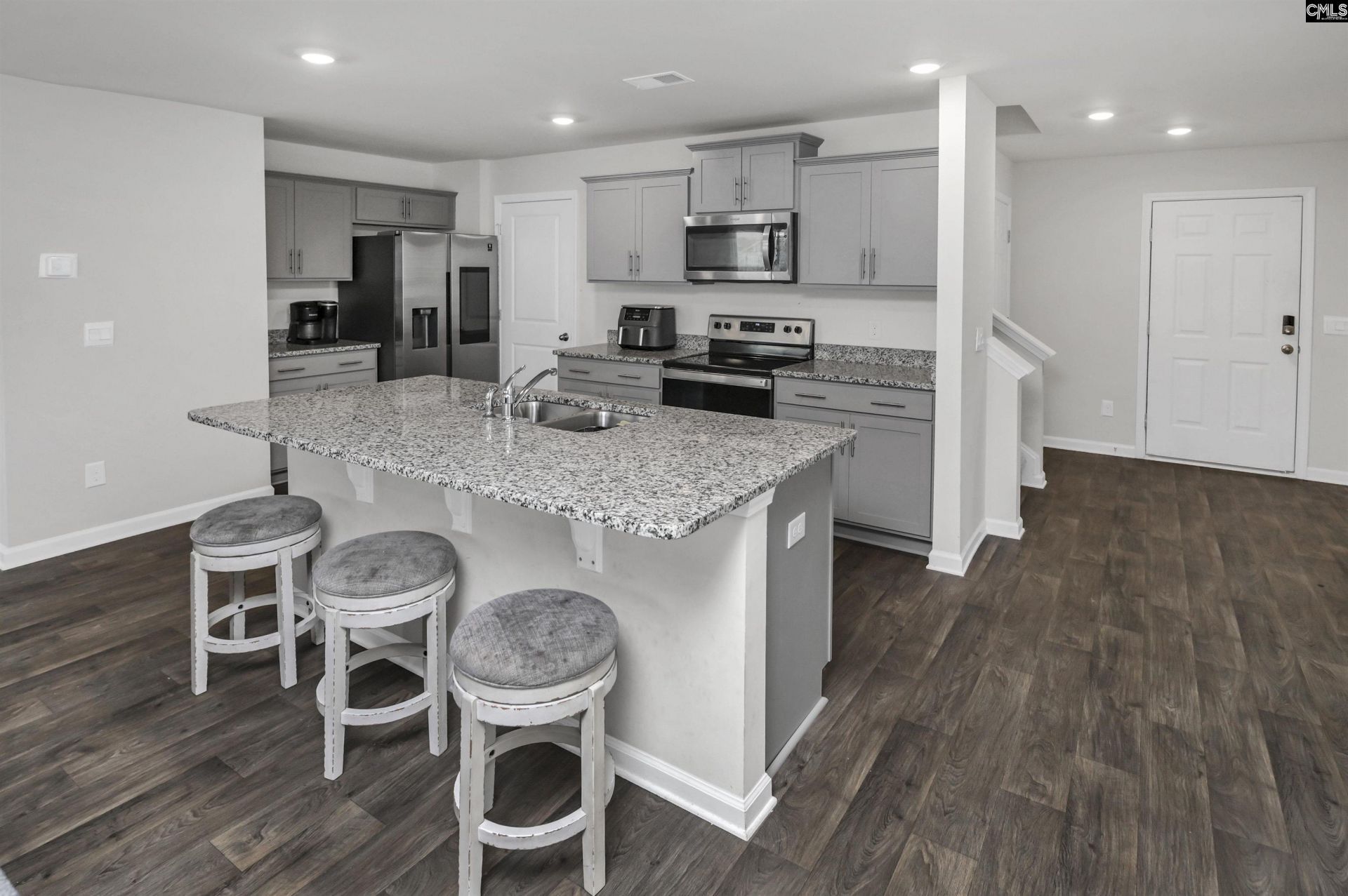 1063 Belmont Green Road  Photo 5
