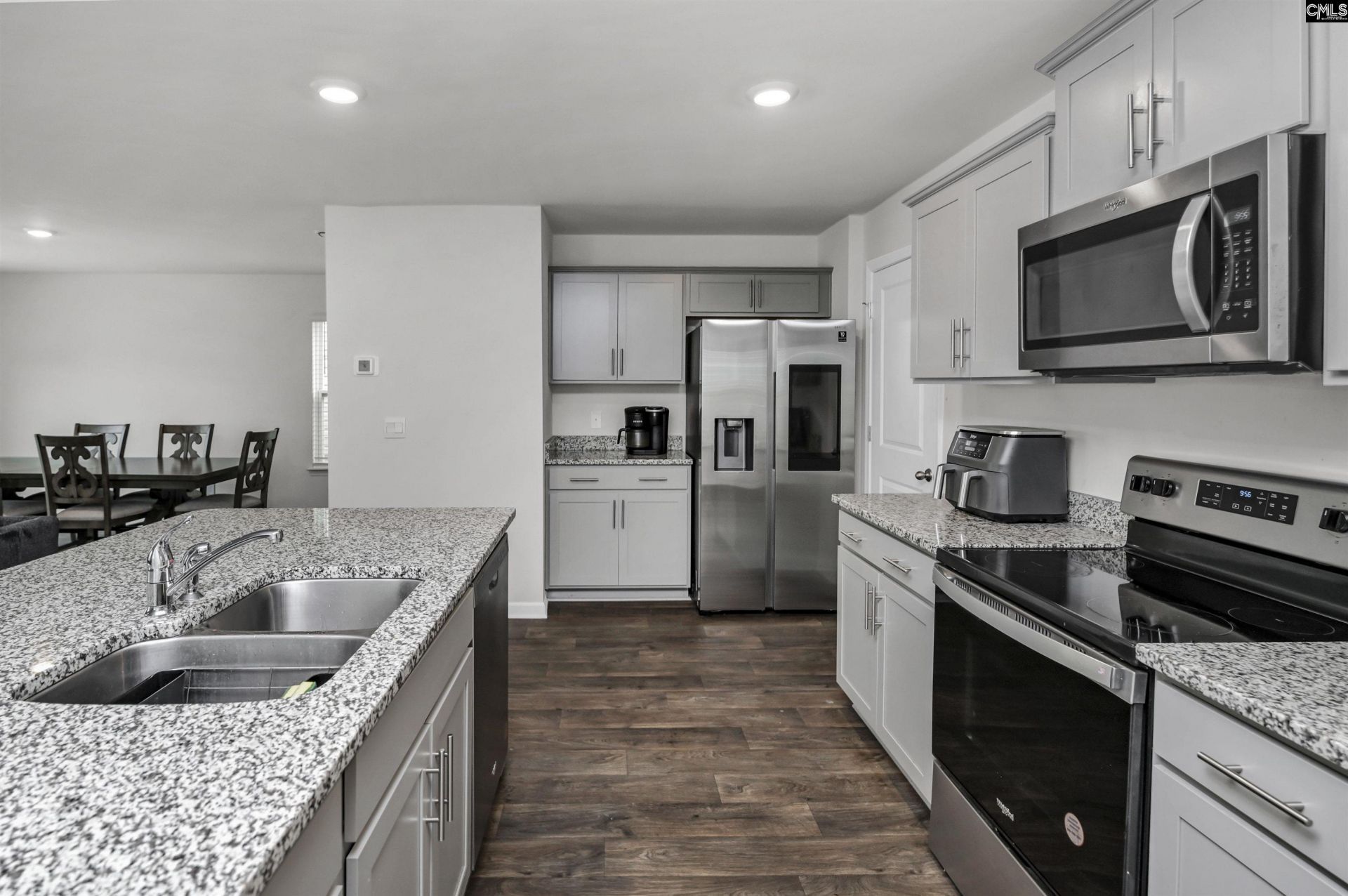 1063 Belmont Green Road  Photo 7